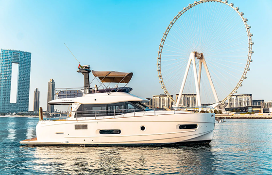 Azimut Magellano 43