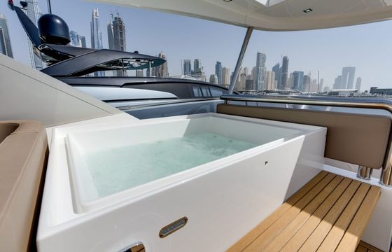 GALEON BELLA
