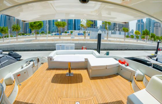 AZIMUT 68S