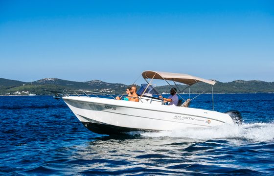 Atlantic Marine 670 Open