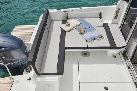 Jeanneau Merry Fisher 795