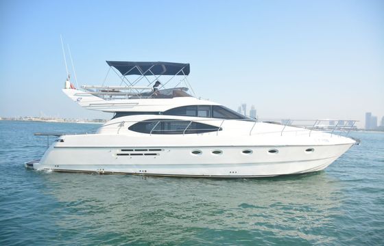 AZIMUT 52