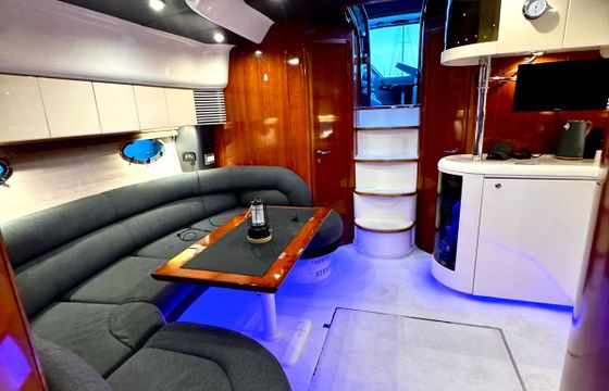 Fairline Targa 48V