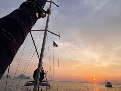 Oceanis 43 "Winds of Change"