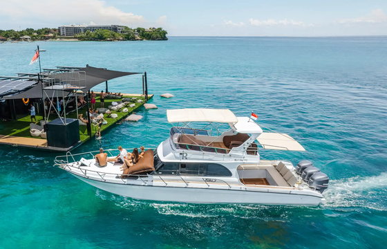 Riki J Yacht