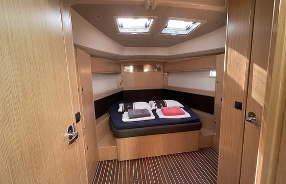 BAVARIA 46 CRUISER "Hera"