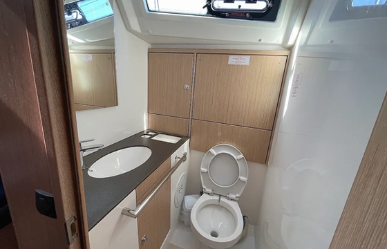 BAVARIA 46 CRUISER "Hera"