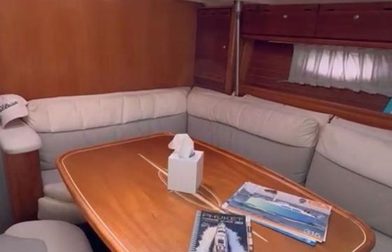 Bavaria 42