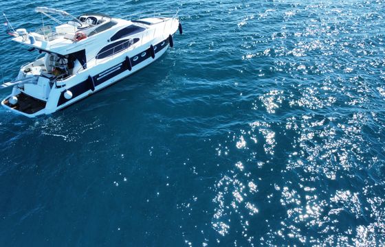 Azimut 52