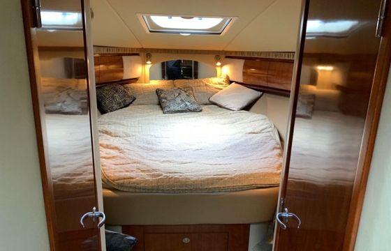 Sea Ray 42