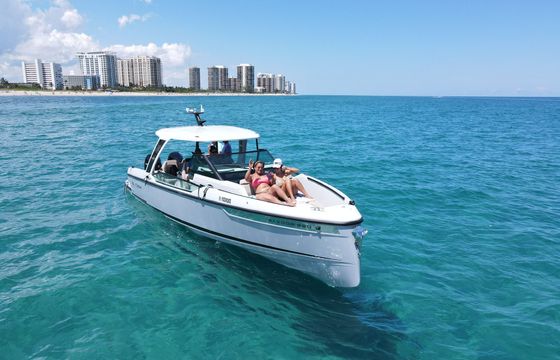Palm Beach Luxury Cruises