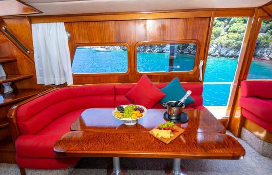 SLV 064 Motor Yacht