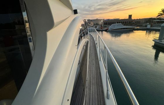 AZIMUT 68FT