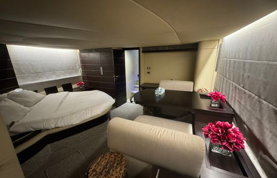 AZIMUT 68FT