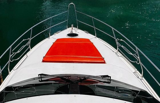 AZIMUT 52