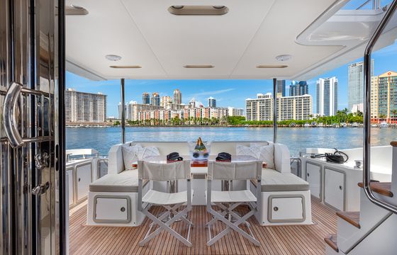 68ft Azimut | Le Grand Bleu