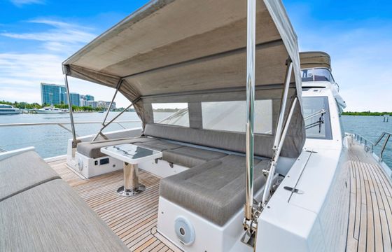 72ft Azimut | Water You Doing