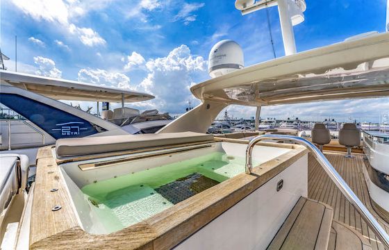 88ft Princess Jacuzzi | Praying For