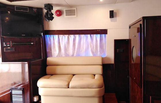 ELEGANTE