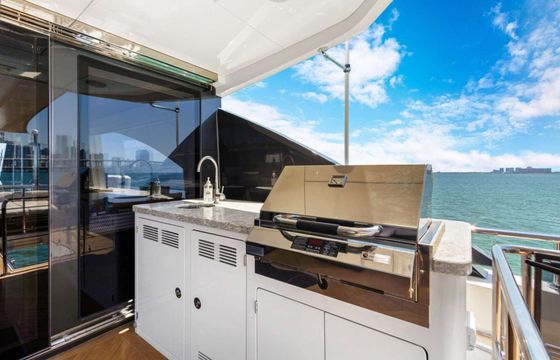 95ft Ocean Alexander | Make Big Happen