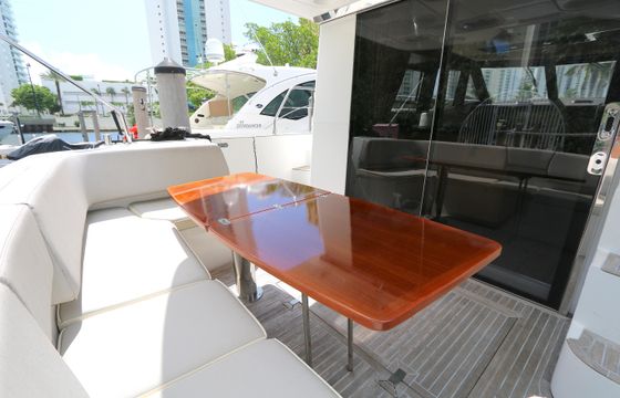 Luxury 43’ Azimut Magellano Charter in Miami, Florida