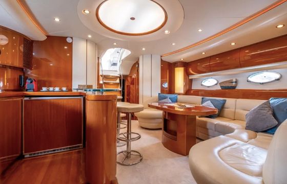 PRINCESS V65