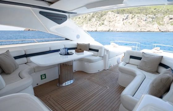 PRINCESS V65
