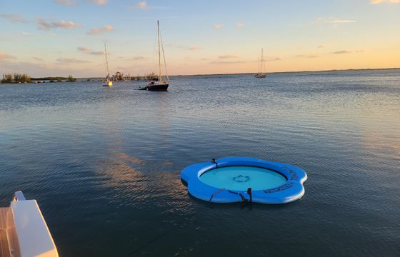 Palm Beach Luxury Yacht Experience