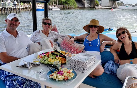 Palm Beach Luxury Yacht Experience