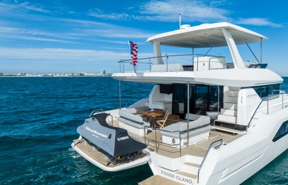 Luxury 60ft Leopard Power Cat Charter in Miami, Florida