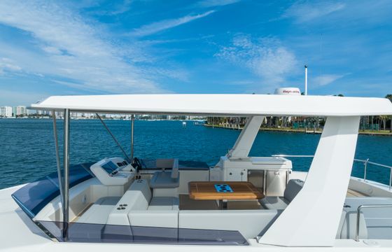 Luxury 60ft Leopard Power Cat Charter in Miami, Florida