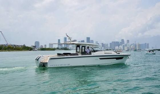 Palm Beach Opulent Open Yacht Cruise