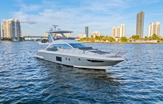 Luxury 70 Azimut Flybridge Charter ✨