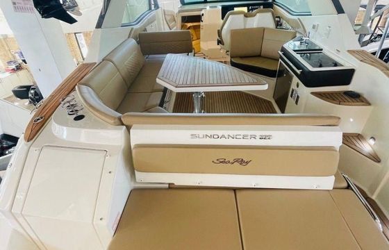 Sea Ray 320 Coupe Sundancer