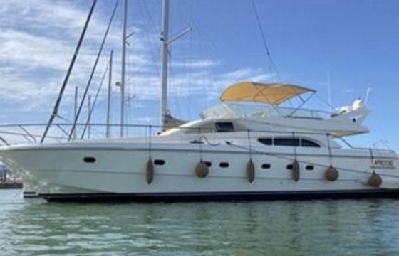 Ferretti 57 Fly