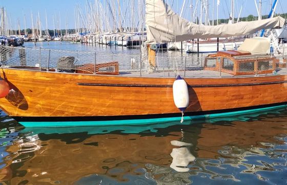 Heinrich Braue Klassiker 9 KR Yacht