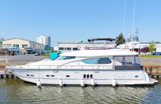 Elegance 64 Garage