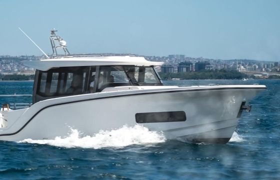Aiata Wayfinder 38 Cabin