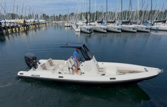 Hydrohulls HH8