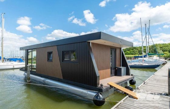SL Houseboat Marina Den Oever