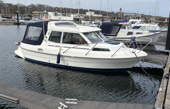 Bella 703