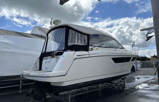 Jeanneau Leader 9