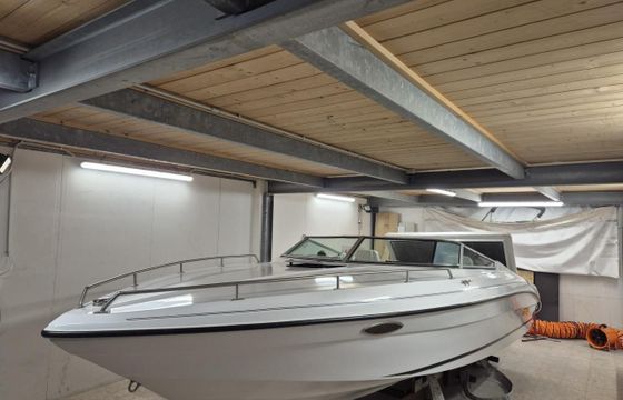 Rinker 236