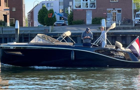 TendR 27 Cabin Inboard