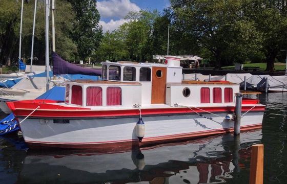 Waser Oldtimer Motorboot