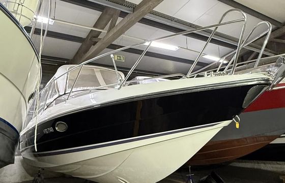 Sunseeker 27 HAWK