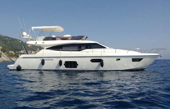Ferretti 570