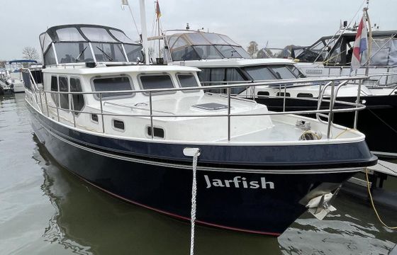 Privateer 37 Hybride