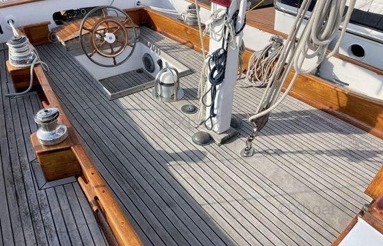 Taos Yacht KETCH CLASSIC BOAT