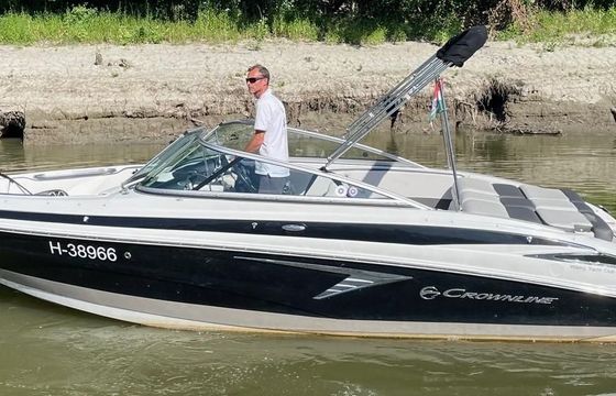 Crownline 210 SS